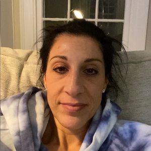 Meet your Posher, Carrie